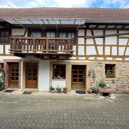 Weingut Und Destillerie Bernd Klein Pleisweiler-Oberhofen エクステリア 写真